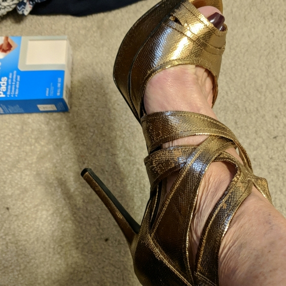 Sexy 5 inch heels in box - Picture 2 of 2